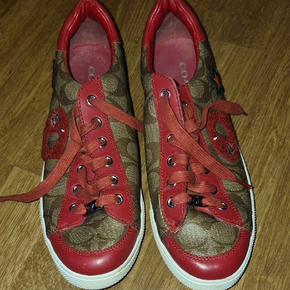 Coach Porter Unisex sneakers With signature canvas, red leather trim, Patches - Picture 3 of 4